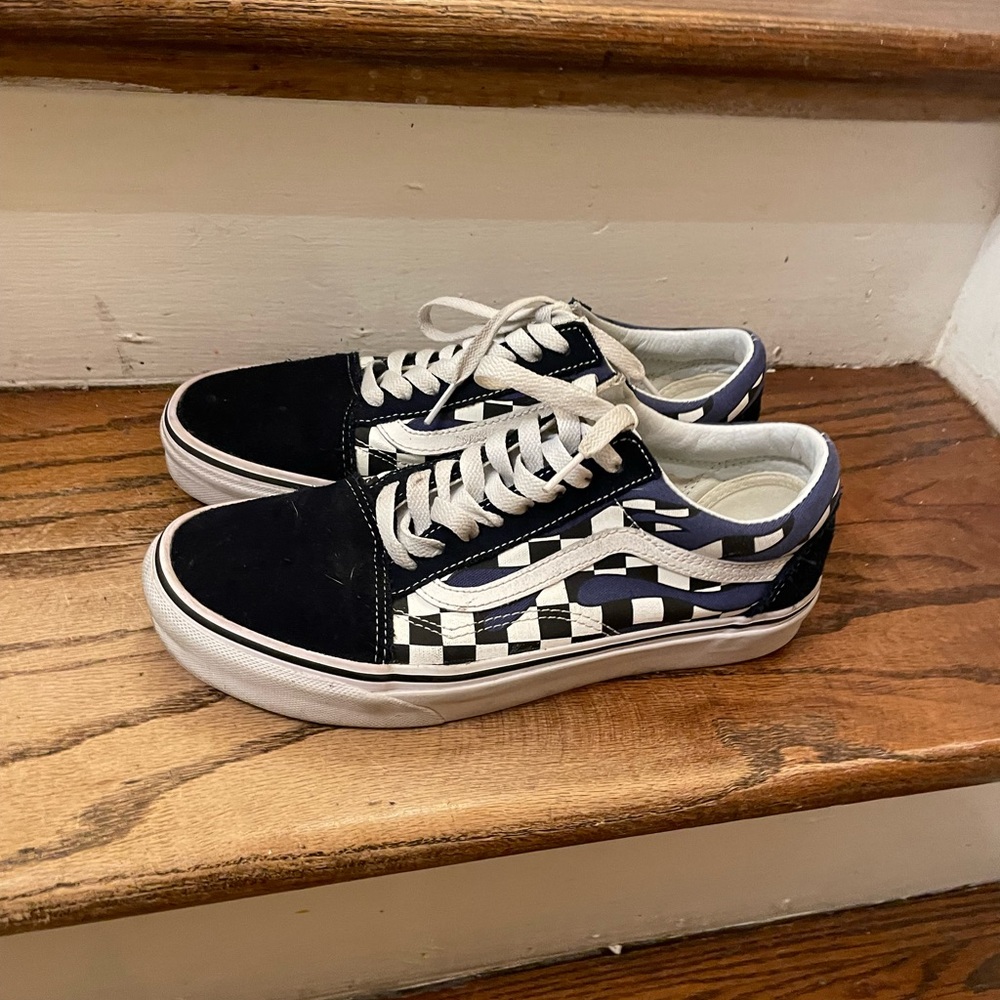 Checkered vans - Picture 3 of 4